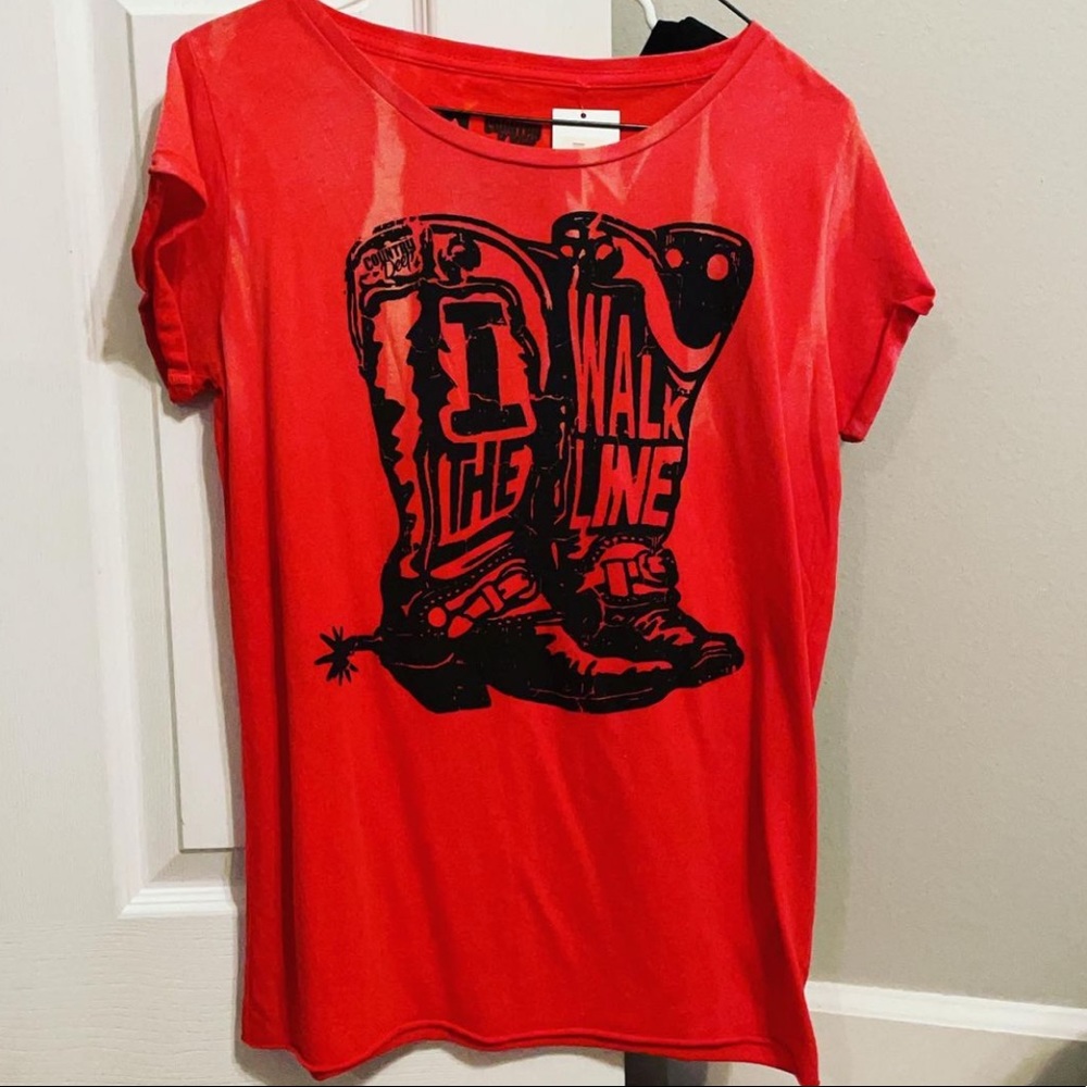 “I walk the line” graphic tee